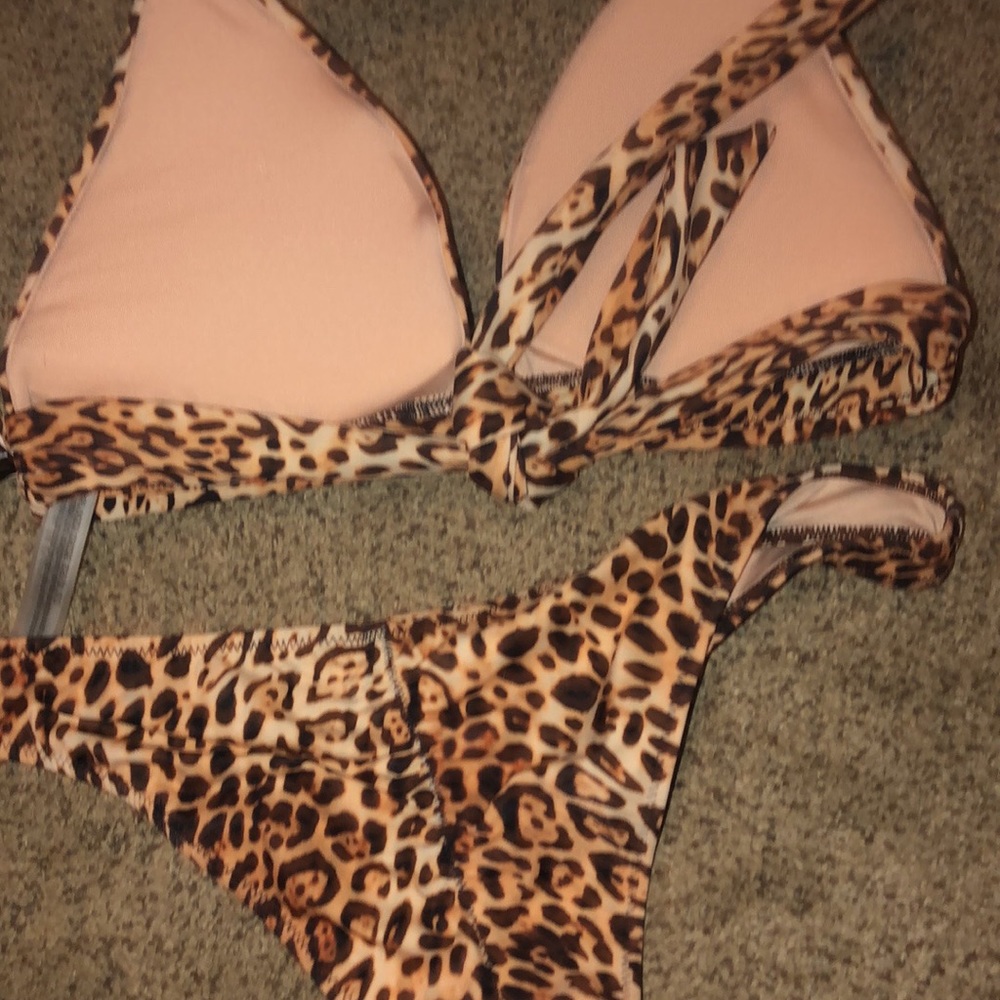 New VS bikini